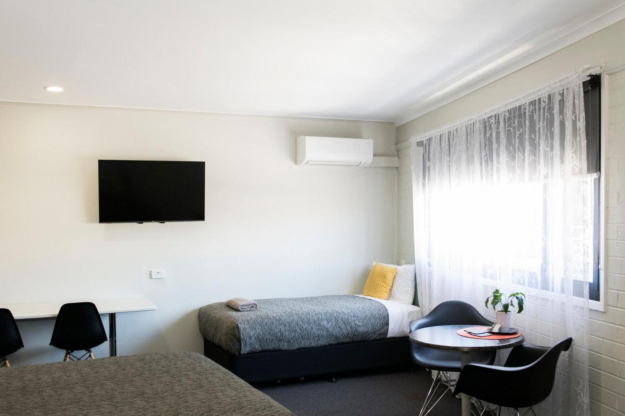 Central Deborah Motel Бендиго Экстерьер фото