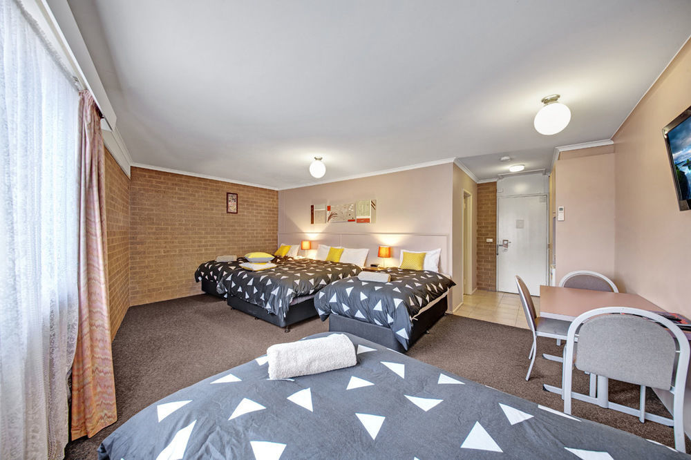 Central Deborah Motel Бендиго Экстерьер фото